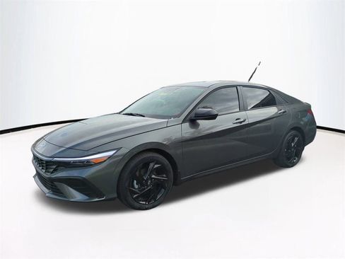 New 2026 Hyundai Elantra Sport image 9