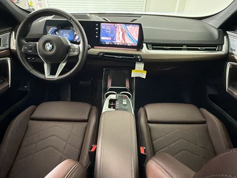 Certified 2025 BMW X1 xDrive28i w/ Premium Package AWD/4WD image 13