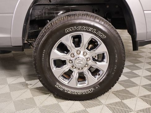 Used 2024 RAM 2500 Limited image 19