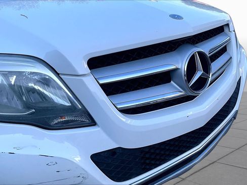 Used 2015 Mercedes-Benz GLK 350 2WD image 30