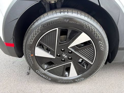 New 2026 Hyundai Ioniq 5 SEL RWD image 18