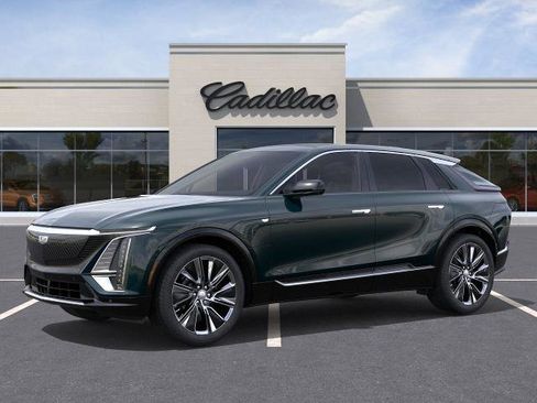 New 2026 Cadillac Lyriq Signature Luxury AWD/4WD image 2