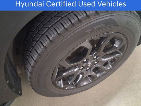 Certified 2022 Hyundai Santa Fe XRT image 26