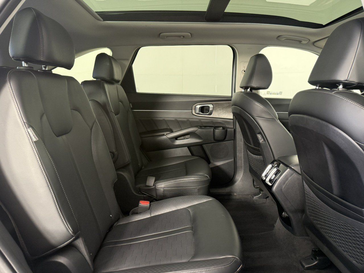 Used 2024 Kia Sorento X-Line EX AWD/4WD image 14