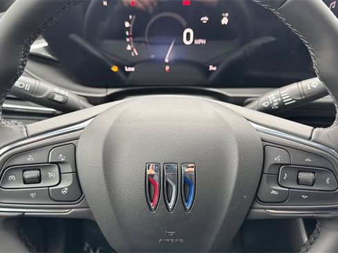 New 2026 Buick Envista Preferred w/ Convenience I Package image 25