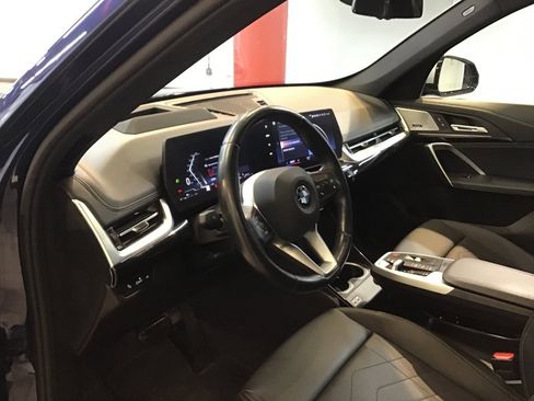 Used 2023 BMW X1 xDrive28i w/ Premium Package image 12