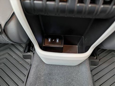 Certified 2024 Hyundai Kona SEL FWD image 15