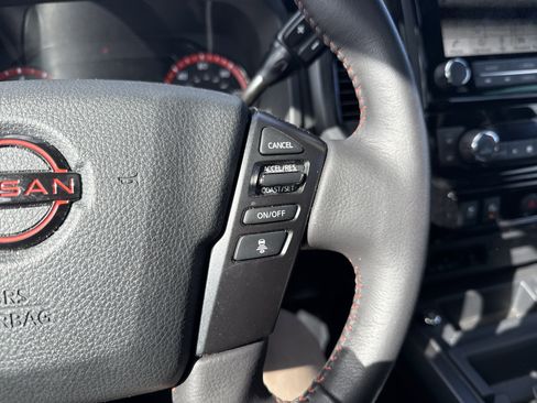 Used 2024 Nissan Titan PRO-4X w/ Pro-4x Convenience Package image 18