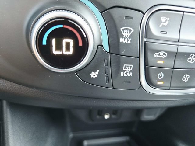 Used 2023 Chevrolet Traverse LT FWD image 27