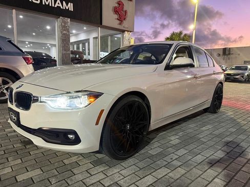 Used 2018 BMW 320i 320i Sedan South Africa image 3