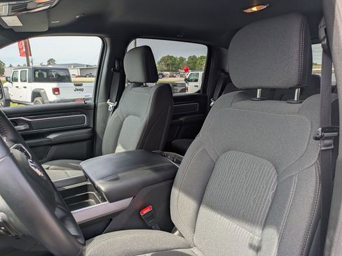 Used 2023 RAM 1500 Big Horn AWD/4WD image 14