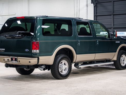Used 2004 Ford Excursion Eddie Bauer AWD/4WD image 10