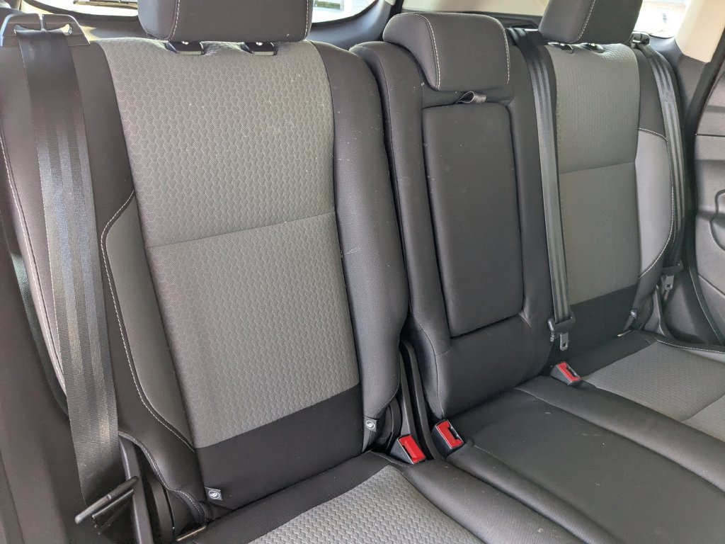 Used 2019 Ford Escape SE FWD image 28