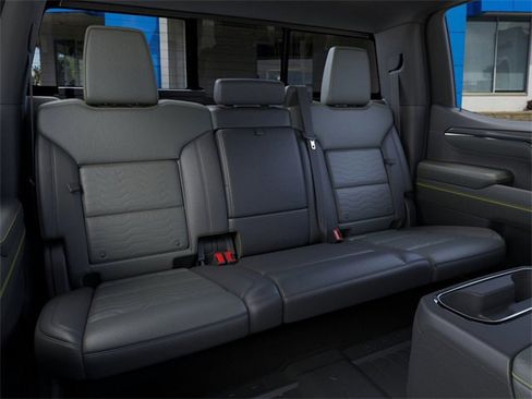 New 2026 Chevrolet Silverado 1500 ZR2 image 17