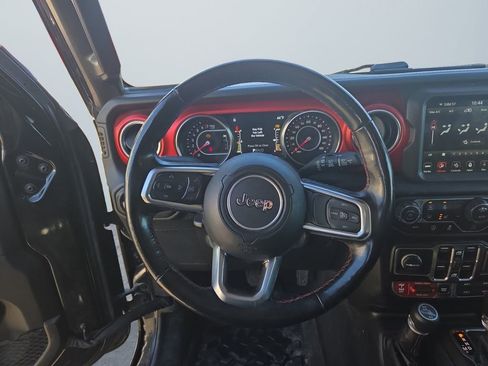 Used 2020 Jeep Wrangler Unlimited Rubicon AWD/4WD image 12