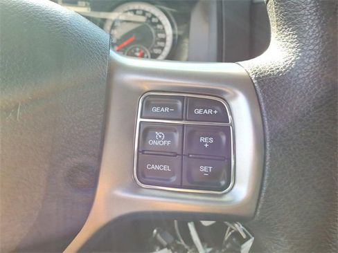 Used 2024 RAM 1500 Classic SLT image 10