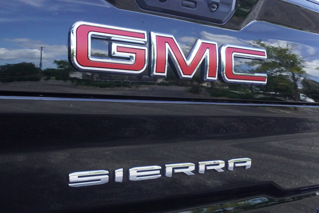 Used 2024 GMC Sierra 3500 AT4 AWD/4WD image 38