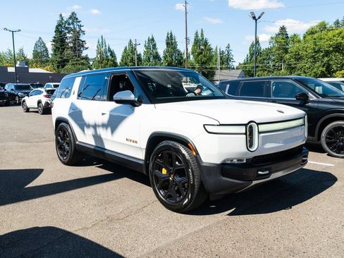 Used 2024 Rivian R1S Adventure AWD/4WD image 26