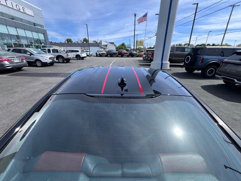 Used 2025 Ford Mustang GT Premium RWD image 16