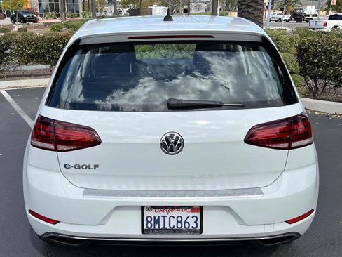 Used 2019 Volkswagen e-Golf SE w/ Driver Assistance Package image 15