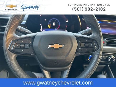 Used 2024 Chevrolet TrailBlazer LT w/ Driver Confidence Package image 16