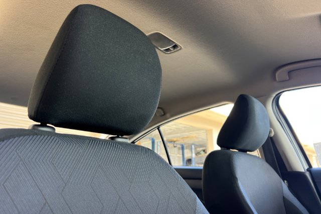 Used 2025 Nissan Versa SV FWD image 20