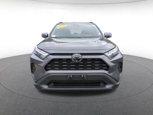 Used 2025 Toyota RAV4 XLE FWD image 9