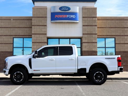 Used 2025 Ford F250 Platinum w/ Tremor Off-Road Package image 9