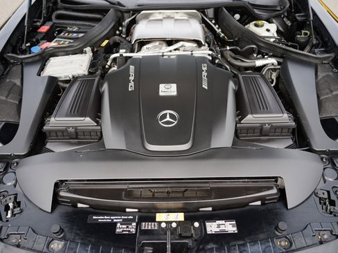 Used 2016 Mercedes-Benz AMG GT S image 33