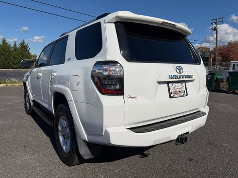 Used 2020 Toyota 4Runner SR5 Premium w/ Moonroof Package AWD/4WD image 7