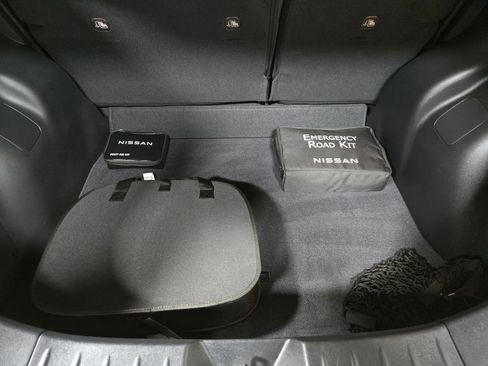 Used 2024 Nissan Leaf SV Plus image 41