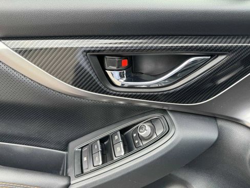 Used 2019 Subaru Crosstrek 2.0i Limited w/ Popular Package #3 image 19