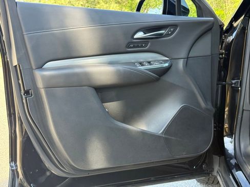 Used 2021 Cadillac XT4 Premium Luxury w/ Cold Weather Package image 27