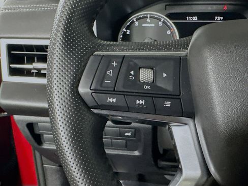 Used 2025 Mitsubishi Outlander SE FWD image 16