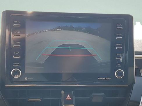 Used 2021 Toyota Corolla LE w/ LE Premium Package image 30