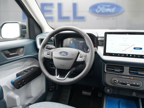 New 2026 Ford Maverick XLT AWD/4WD image 17