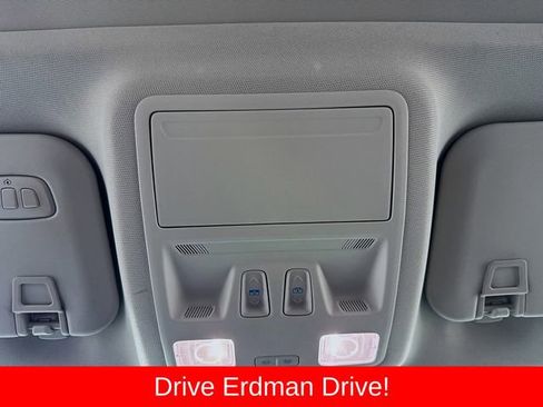 Used 2022 Ford Escape Titanium w/ Titanium Elite Package AWD/4WD image 18