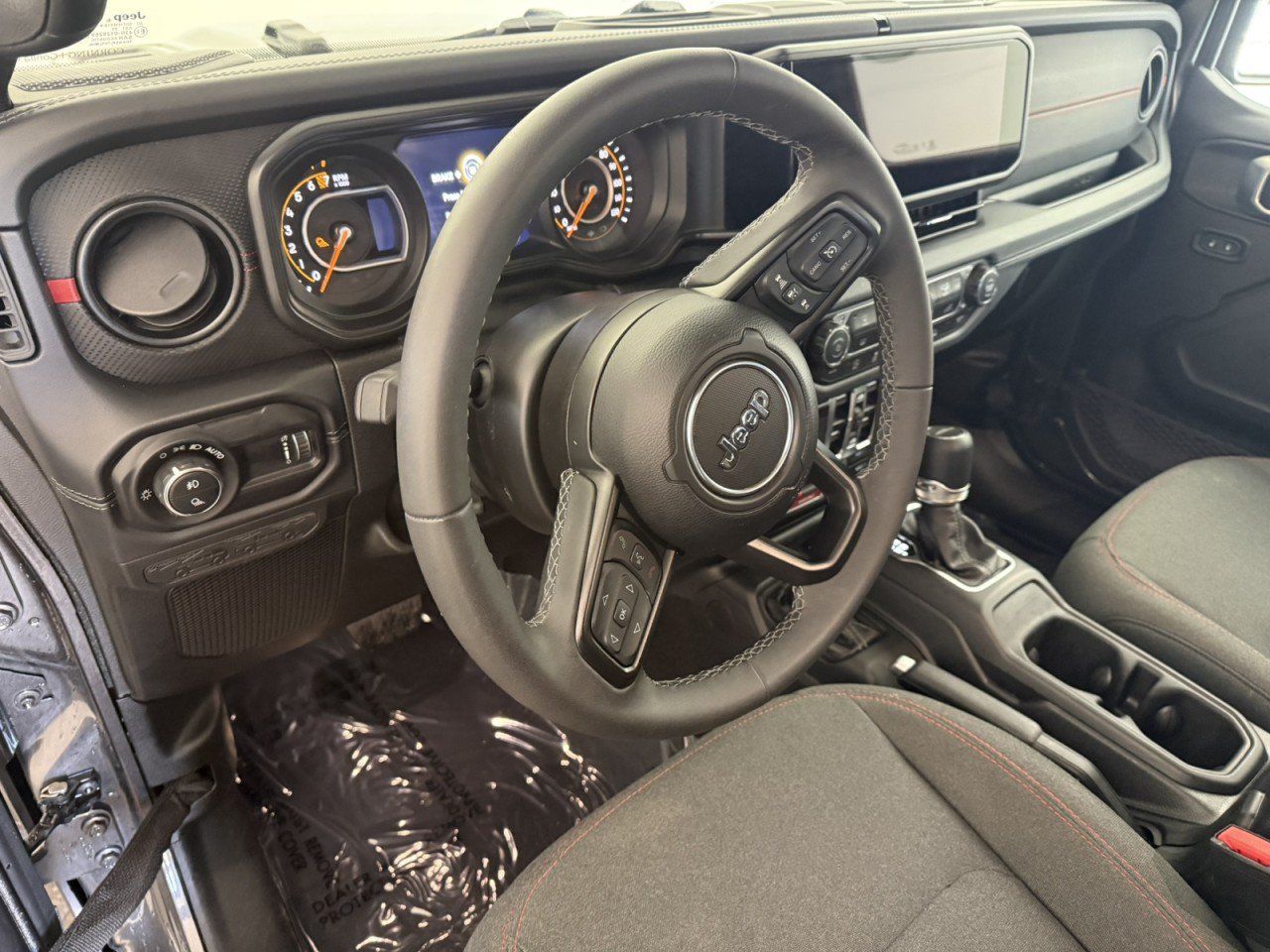 Used 2026 Jeep Gladiator Rubicon AWD/4WD image 15