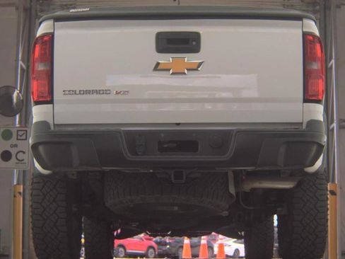 Used 2018 Chevrolet Colorado ZR2 AWD/4WD image 7