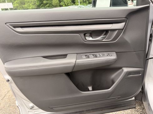 Used 2024 Honda CR-V Sport image 10
