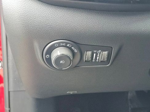 New 2026 Jeep Compass Latitude image 27