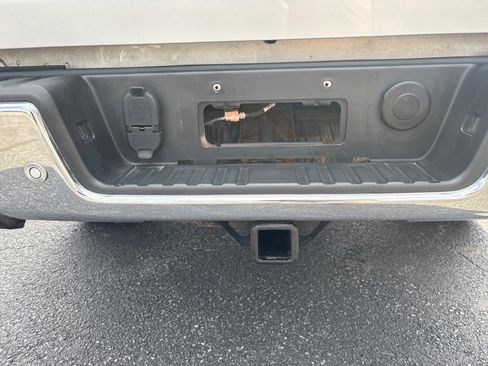 Used 2019 GMC Canyon SLE w/ Driver Alert Package AWD/4WD image 12