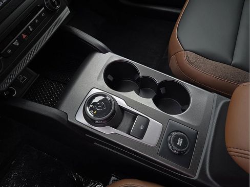 New 2026 Ford Bronco Sport Outer Banks w/ Outer Banks Tech Package+ AWD/4WD image 20