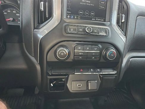 Used 2019 Chevrolet Silverado 1500 W/T RWD image 34