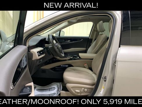 Used 2023 Lincoln Nautilus Reserve w/ Luxury Package AWD/4WD image 31