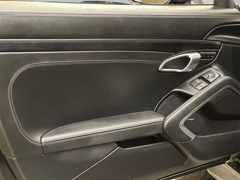 Used 2019 Porsche 911 Carrera GTS image 15