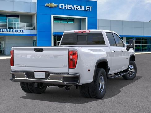 New 2026 Chevrolet Silverado 3500 LTZ AWD/4WD image 4