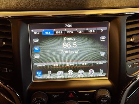 Used 2016 Jeep Grand Cherokee High Altitude AWD/4WD image 21