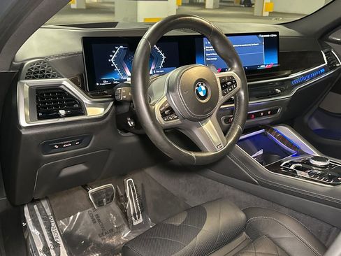 Used 2024 BMW X6 xDrive40i image 23