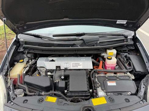 Used 2013 Toyota Prius One FWD image 20